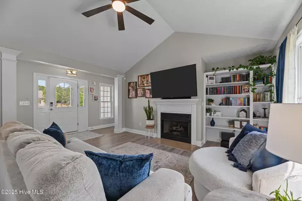 New Bern, NC 28562,107 Mickey CT