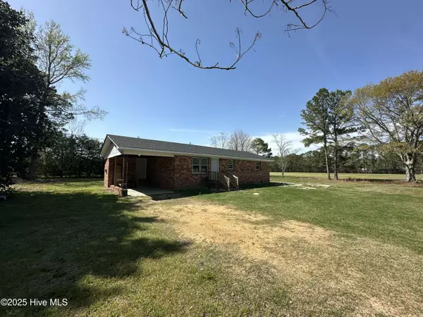 Pikeville, NC 27863,1395 Capps Bridge RD