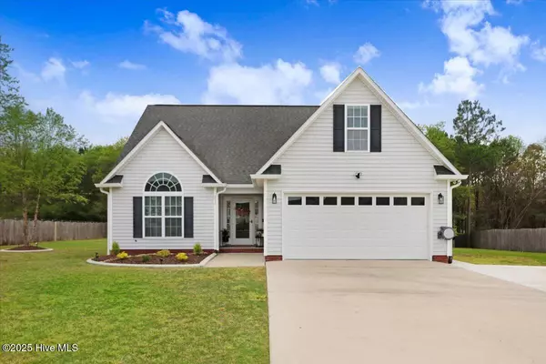 211 Planters Ridge DR, Pikeville, NC 27863