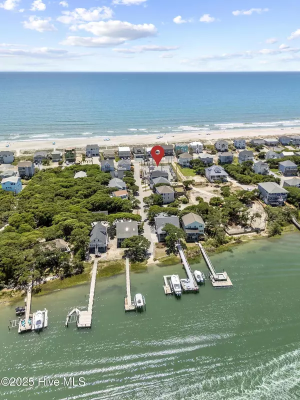 Topsail Beach, NC 28445,525 Sidbury AVE