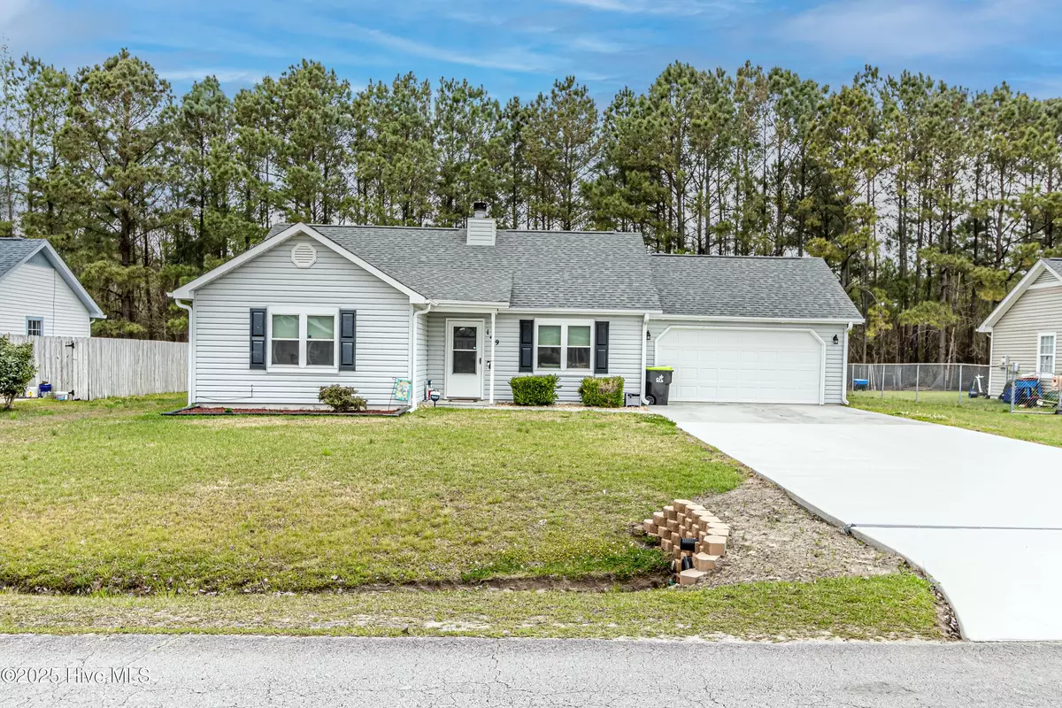 Hubert, NC 28539,149 Glenwood DR