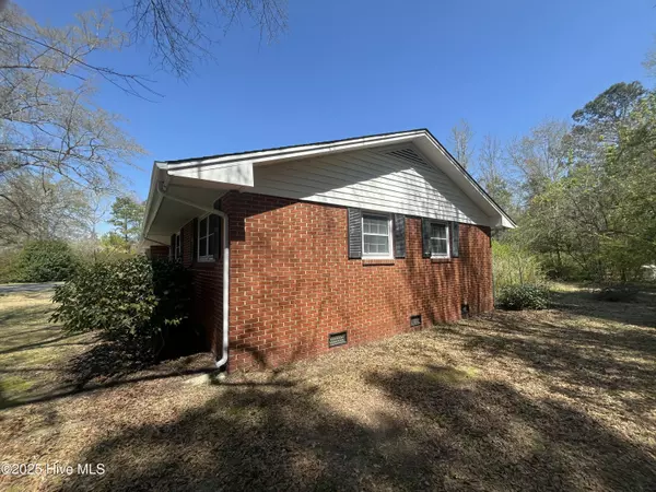 Evergreen, NC 28438,10818 Old Lumberton RD