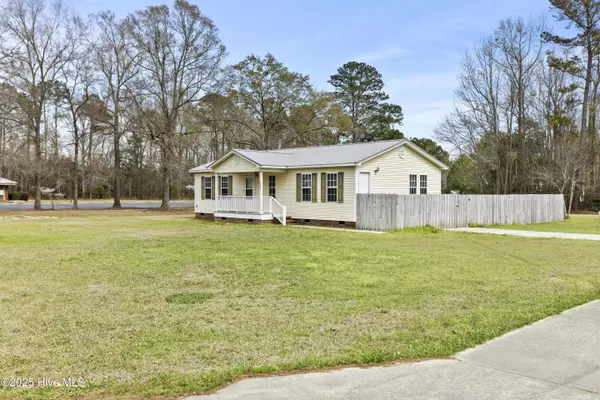 220 Tram RD, Whiteville, NC 28472