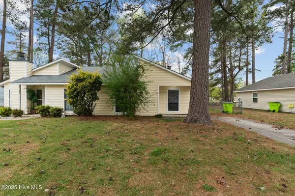 Havelock, NC 28532,124 Twin Wood DR