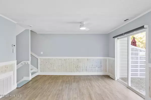 Wrightsville Beach, NC 28480,145 Driftwood CT