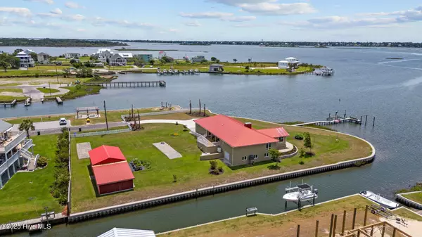 Cape Carteret, NC 28584,310 Lejeune RD
