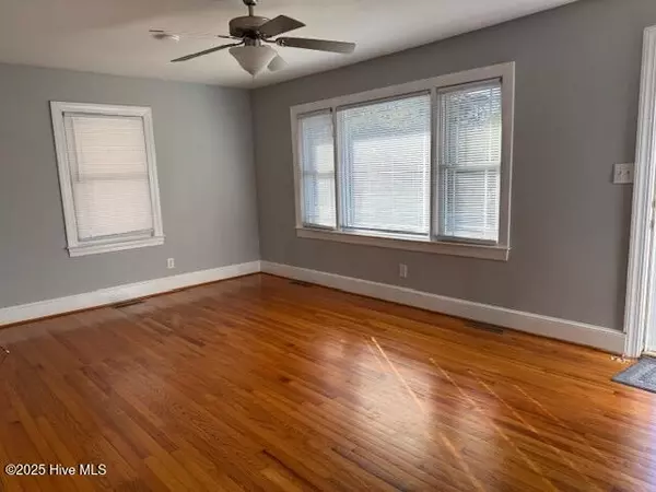 Greenville, NC 27858,209 Nichols DR