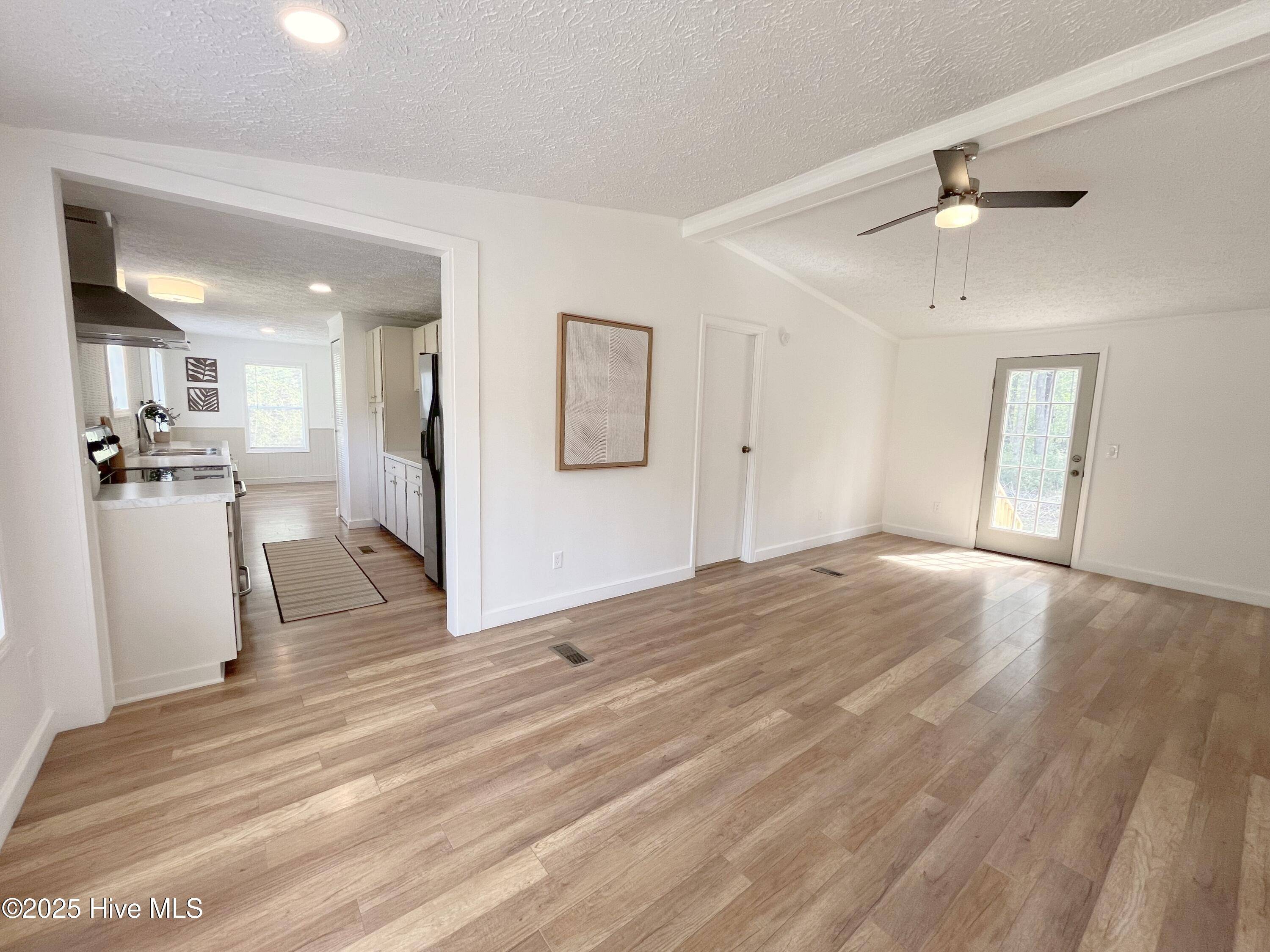 Hampstead, NC 28443,105 Cross Creek DR