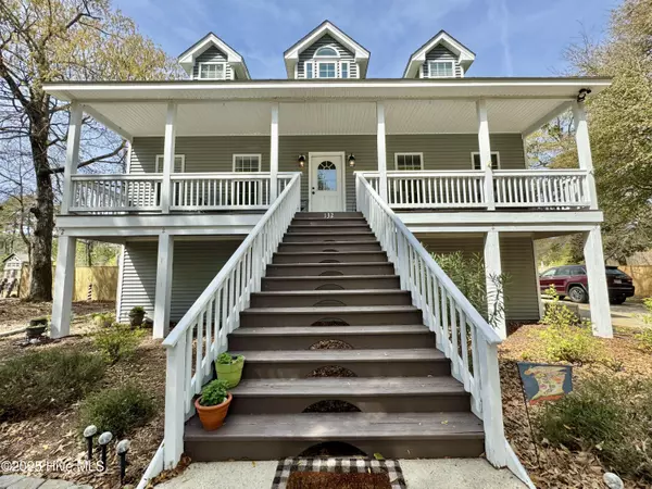 Kill Devil Hills, NC 27948,132 Swan View DR