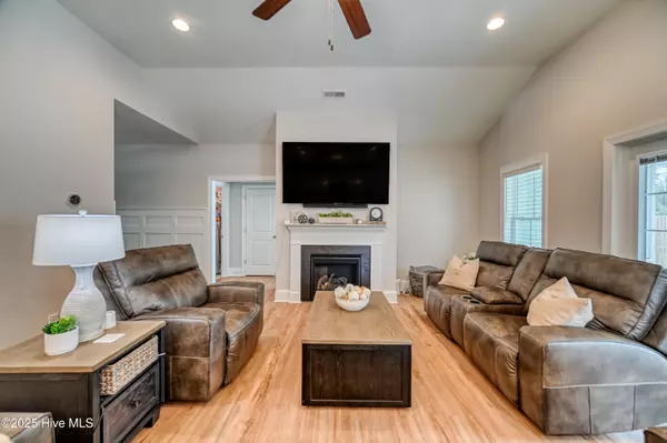Hampstead, NC 28443,48 Streambed WAY