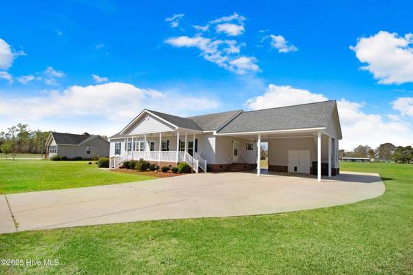Pink Hill, NC 28572,276 Duplin County RD