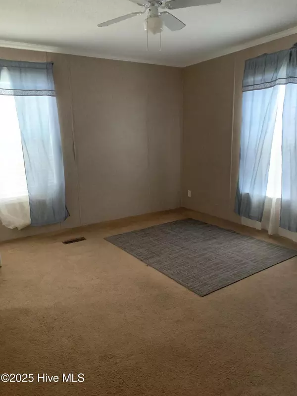 Aurora, NC 27806,1426 Spring Creek RD