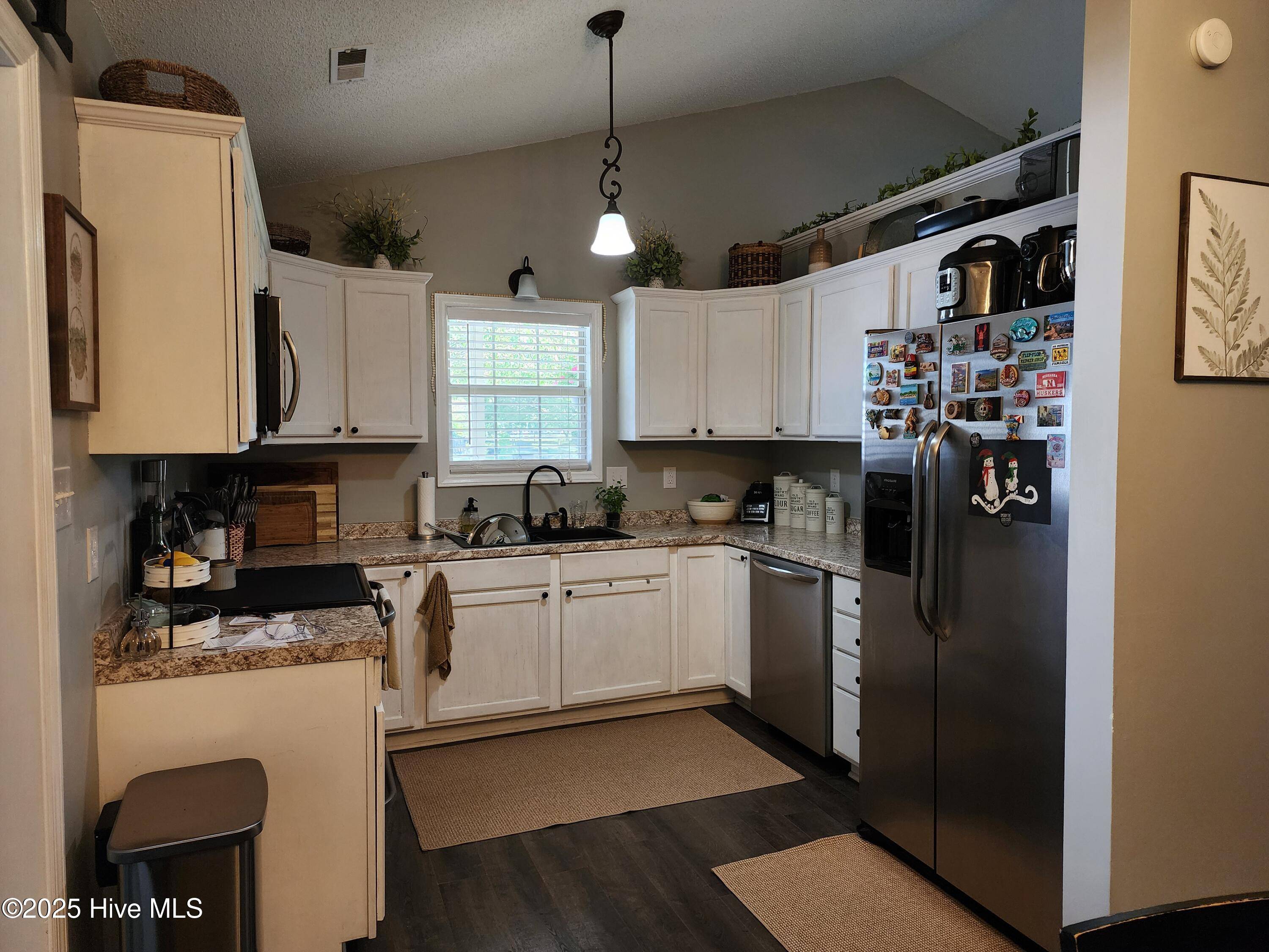 Hubert, NC 28539,101 Dayrell DR