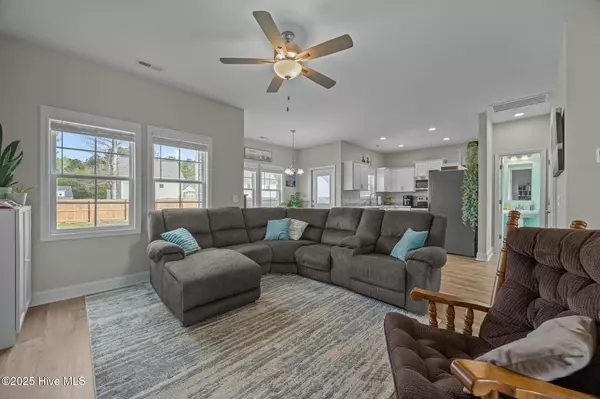 Jacksonville, NC 28546,105 Shagbark CT