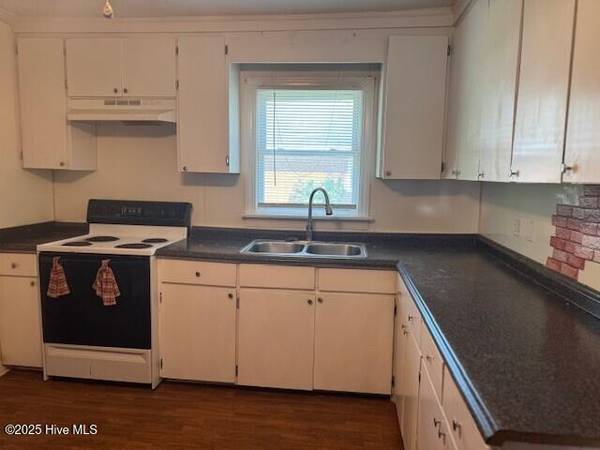 Aulander, NC 27805,224 Millennium RD ## B