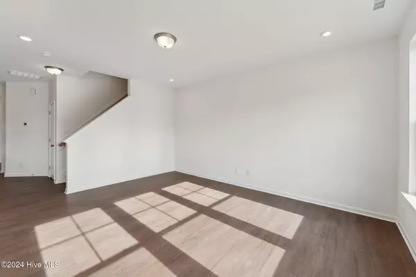 Sanford, NC 27330,1427 Goldsboro AVE