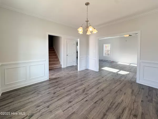 Sneads Ferry, NC 28460,718 Ellabond ST