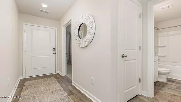 Shallotte, NC 28470,4243 Milkweed RD #256- Devon B
