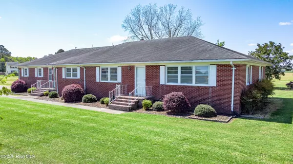 1290 New Hope RD, Hertford, NC 27944