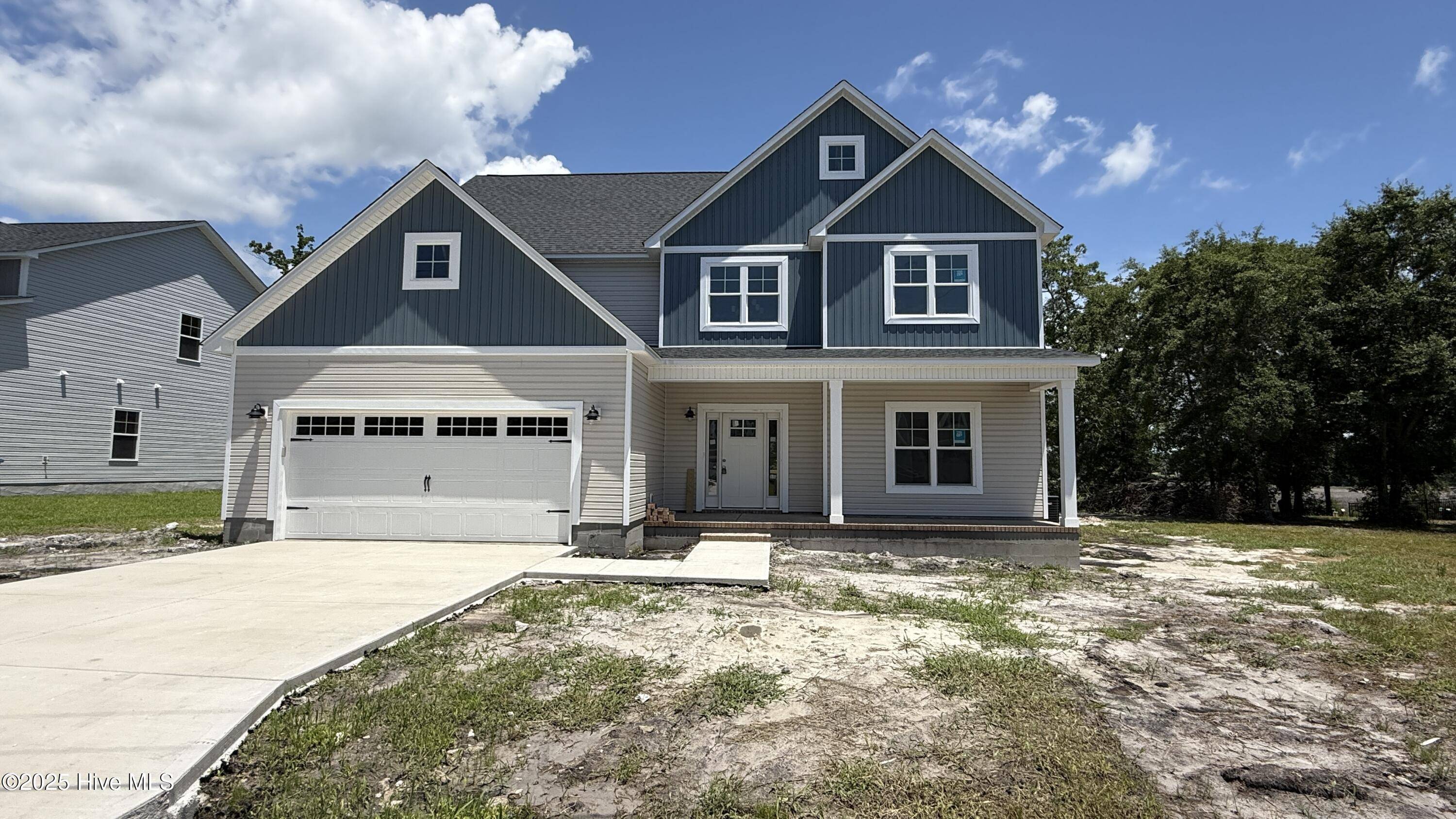 295 E Ivybridge DR, Hubert, NC 28539