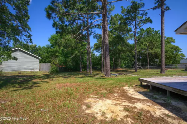 Hubert, NC 28539,600 Calabash DR