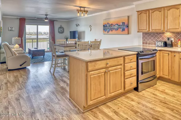 Carolina Beach, NC 28428,1305 Canal DR #Apt 3