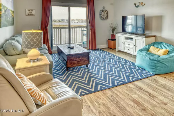 Carolina Beach, NC 28428,1305 Canal DR #Apt 3