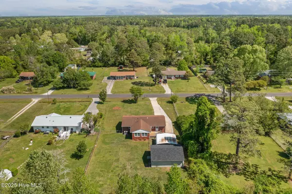 Midway Park, NC 28544,10 Jasper RD