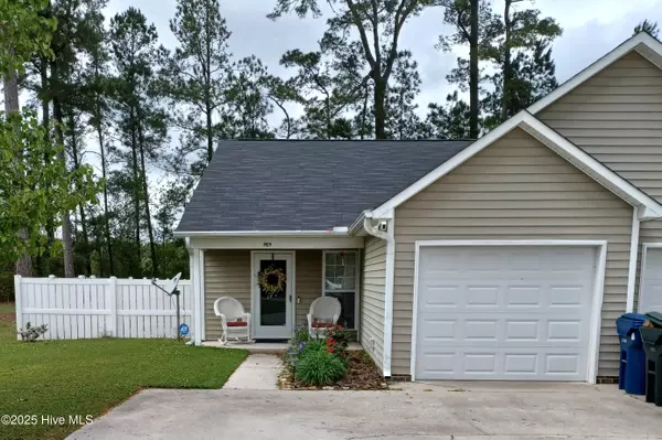 1929 Daly Waldrop RD, Kinston, NC 28504