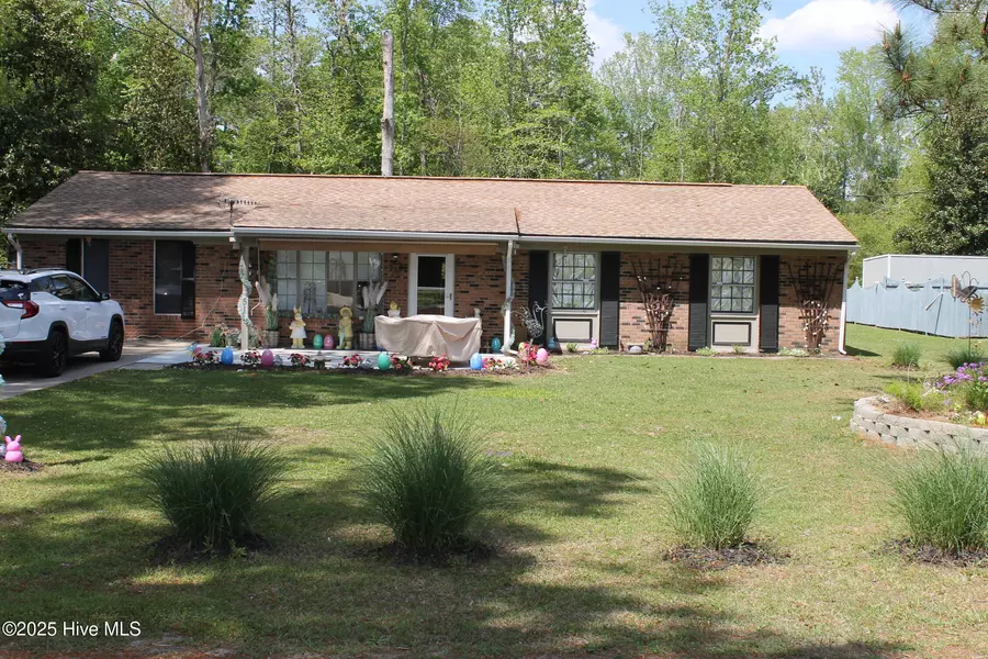 514 Hunt ST, Whiteville, NC 28472