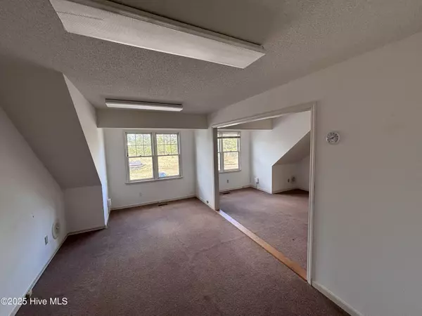 West End, NC 27376,1008 Seven Lakes DR #2, Office 3