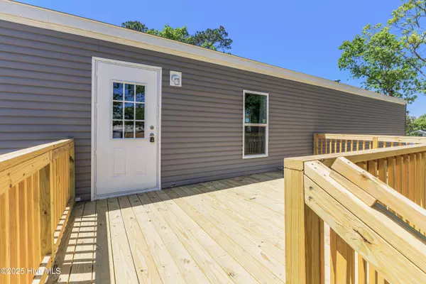 Supply, NC 28462,2137 Trout AVE SW