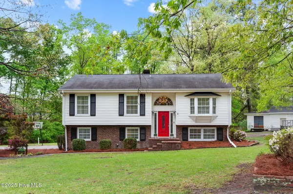 Tarboro, NC 27886,379 Greenbrier RD