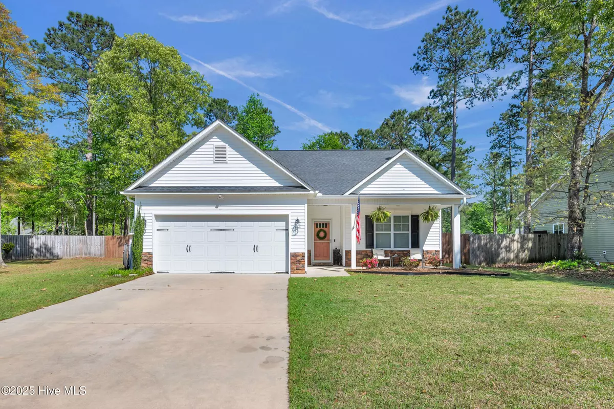 Rocky Point, NC 28457,32 Feather LN