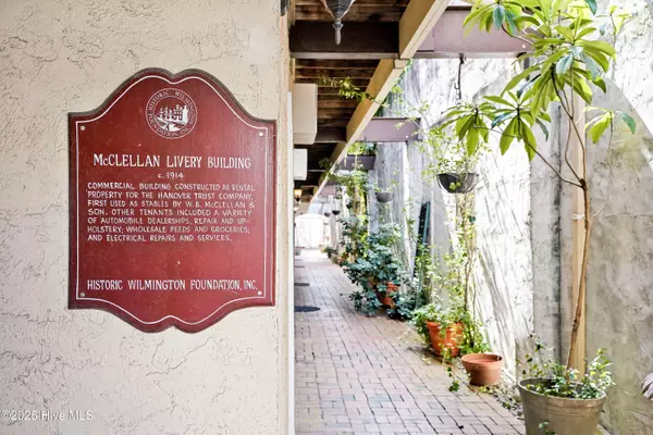 Wilmington, NC 28401,118 Dock ST #Apt 8