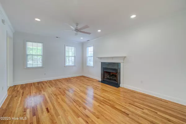 Castle Hayne, NC 28429,1708 N County DR