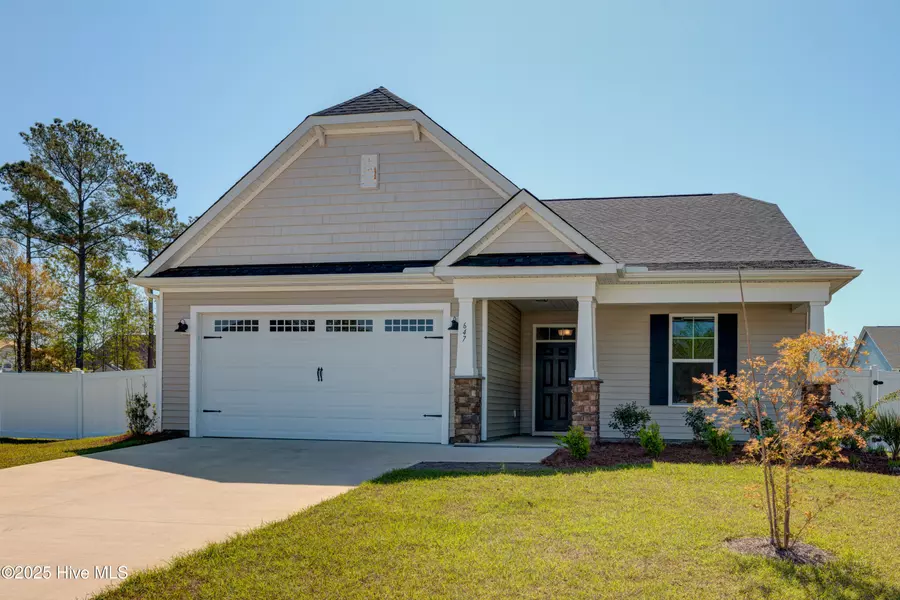 647 Lemming LN SE, Bolivia, NC 28422