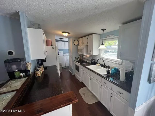 Ocean Isle Beach, NC 28469,1554 Gate 2 SW