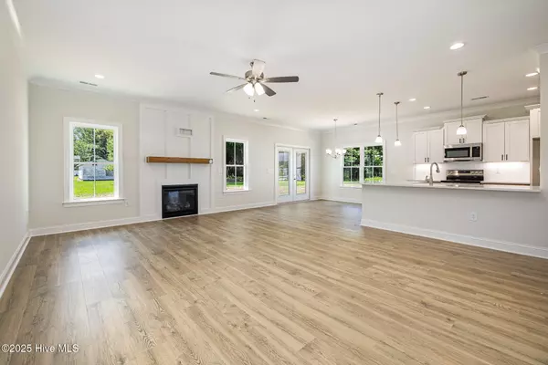 Selma, NC 27576,1008 Peedin RD