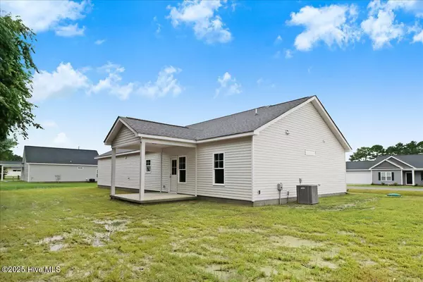 Goldsboro, NC 27534,102 E Sillinger DR