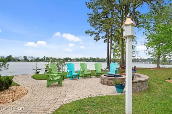 Bath, NC 27808,281 Bridgewater DR