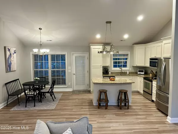 New Bern, NC 28562,420 Conner Grant RD