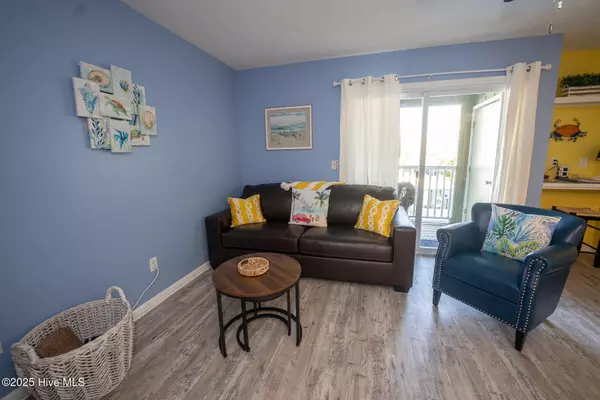 Carolina Beach, NC 28428,200 Lake Park BLVD S #A6
