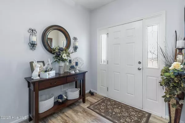 Elizabeth City, NC 27909,103 Matthews DR