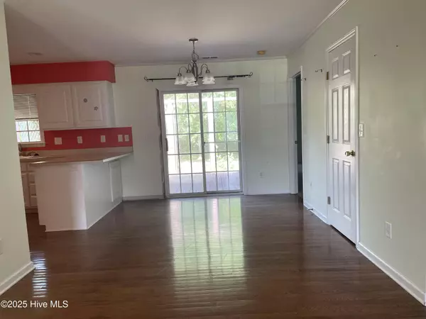 New Bern, NC 28562,204 Fishing Creek DR