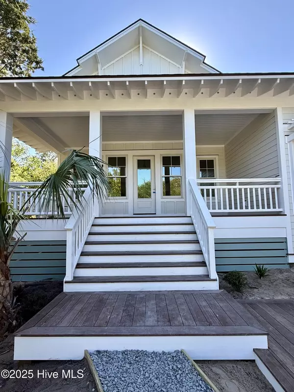 Bald Head Island, NC 28461,556 Chicamacomico WAY