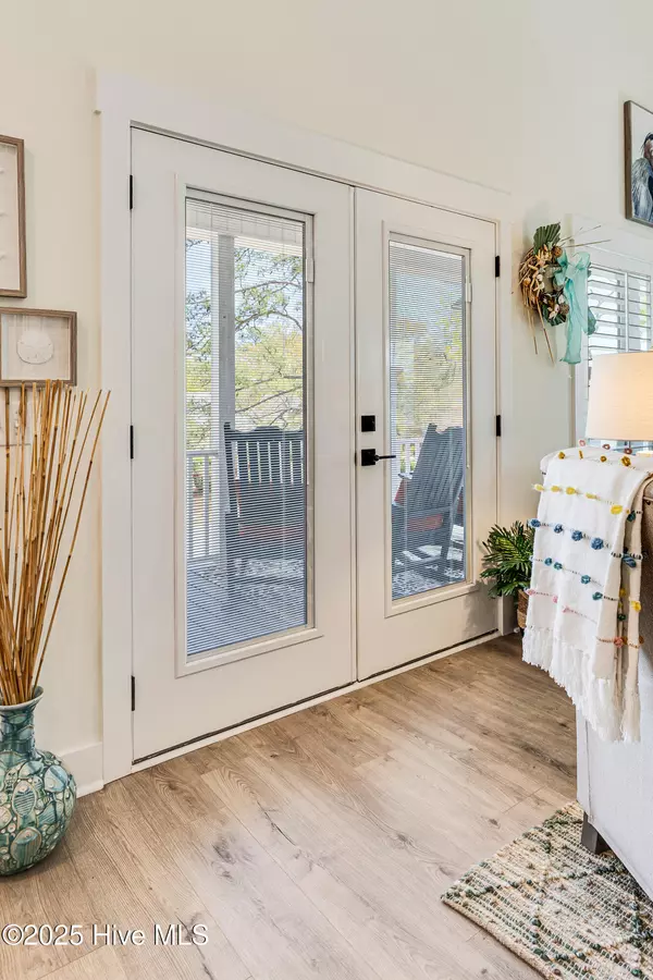 Oak Island, NC 28465,125 NE 34th ST