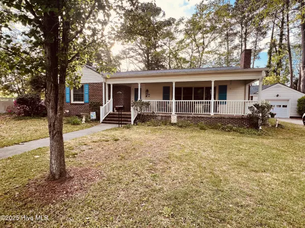 Washington, NC 27889,1208 Summit AVE