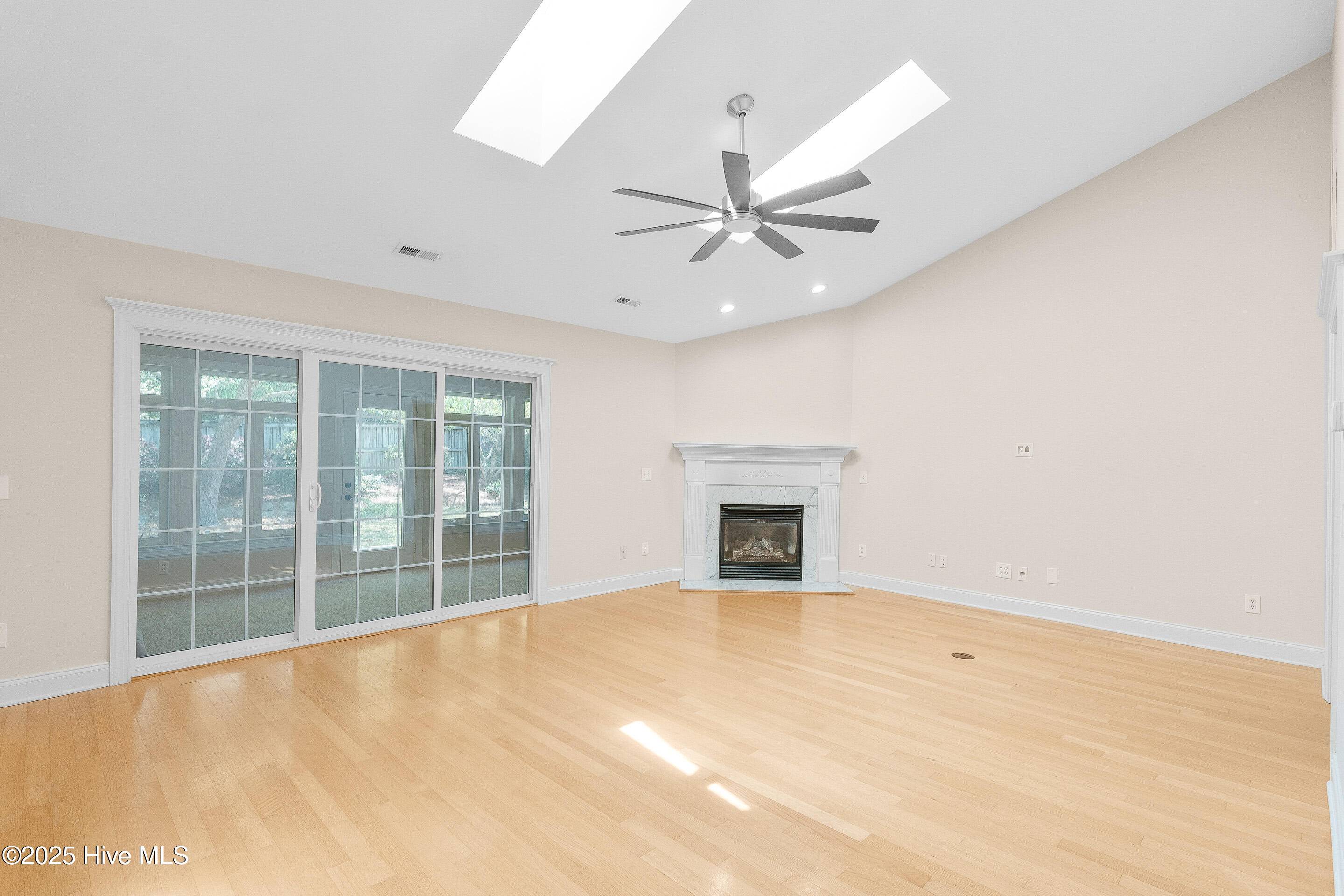 Wilmington, NC 28411,8200 Beddoes DR
