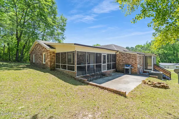 Rockingham, NC 28379,120 W Eason DR